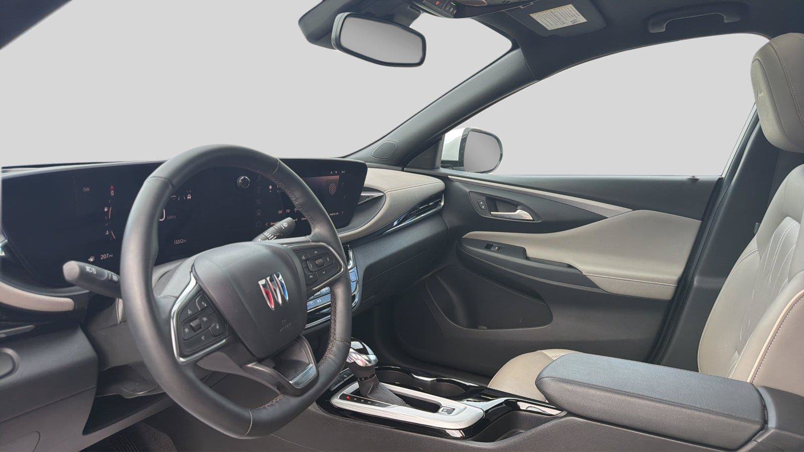 Used 2025 Buick Envista Avenir FWD image 14
