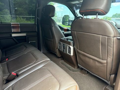 Used 2017 Ford F250 King Ranch w/ King Ranch Ultimate Package AWD/4WD image 13