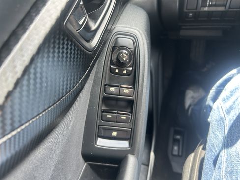 Used 2017 Subaru Impreza 2.0i image 16