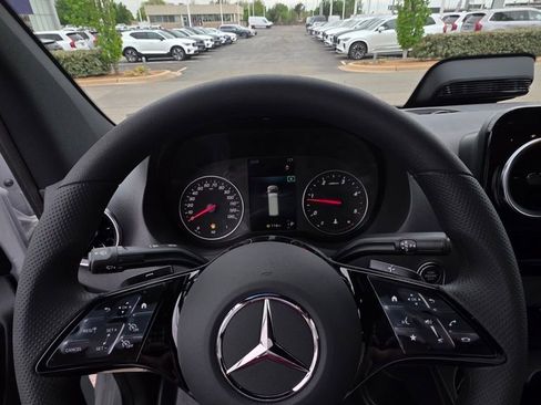 New 2025 Mercedes-Benz Sprinter 2500 image 13