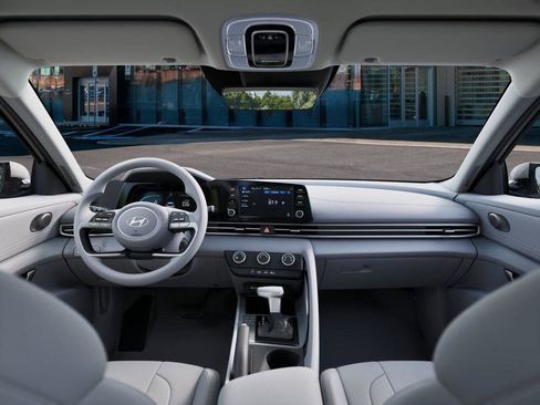 New 2026 Hyundai Elantra SE image 11