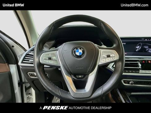 Used 2020 BMW X7 xDrive40i w/ Premium Package AWD/4WD image 13