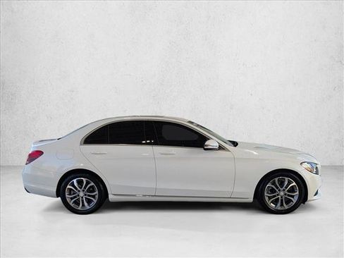 Used 2017 Mercedes-Benz C 300 Sedan image 4