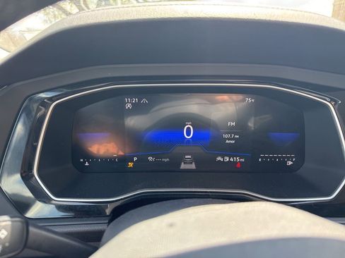 Used 2024 Volkswagen Jetta SE image 17