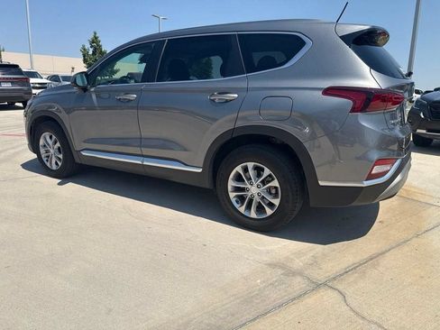 Used 2019 Hyundai Santa Fe SE FWD image 4