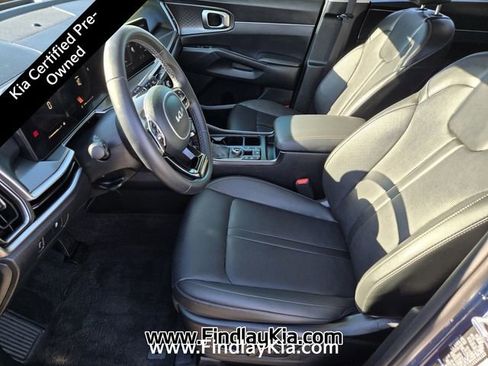 Certified 2025 Kia Sorento S w/ Panoramic Sunroof Package image 12