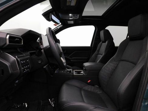 Used 2025 Toyota 4Runner TRD Off-Road Premium image 26