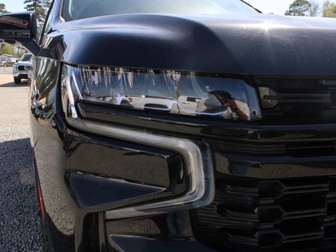 Used 2021 Chevrolet Suburban Z71 w/ Z71 Off-Road Package image 5