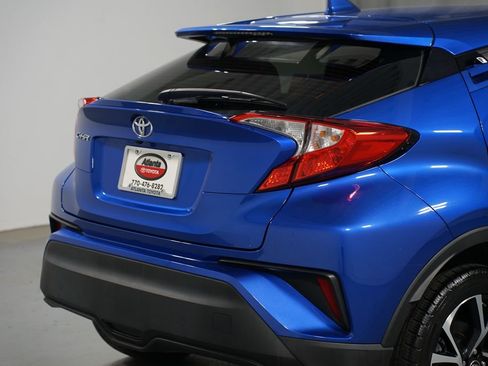 Certified 2021 Toyota C-HR XLE FWD image 9