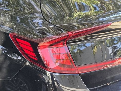 Used 2023 Hyundai Sonata SEL FWD image 7