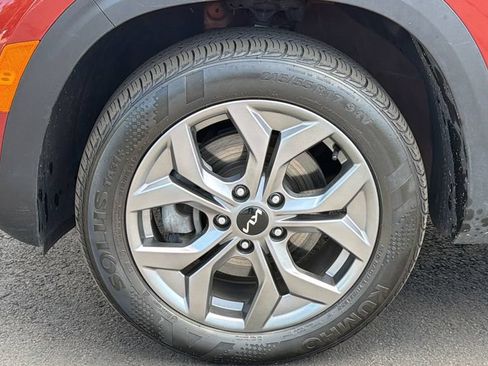 Used 2024 Kia Seltos S AWD/4WD image 9