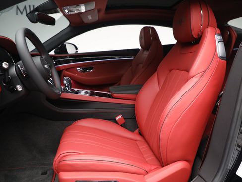 Certified 2023 Bentley Continental GT Mulliner AWD/4WD image 21