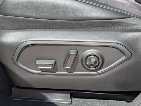 Used 2026 Jeep Grand Cherokee Limited AWD/4WD image 20