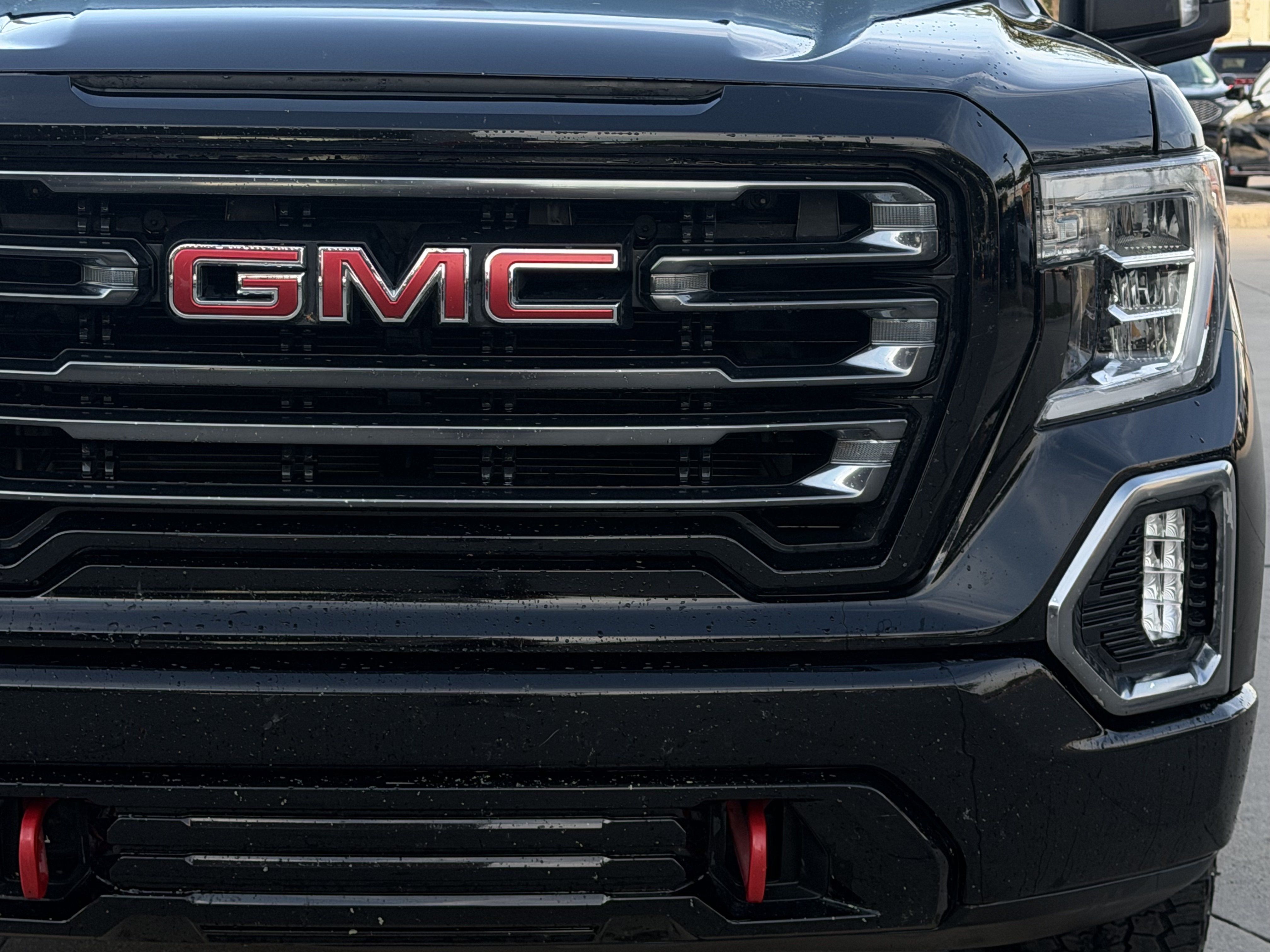 Used 2022 GMC Sierra 1500 AT4 w/ AT4 Preferred Package AWD/4WD image 9