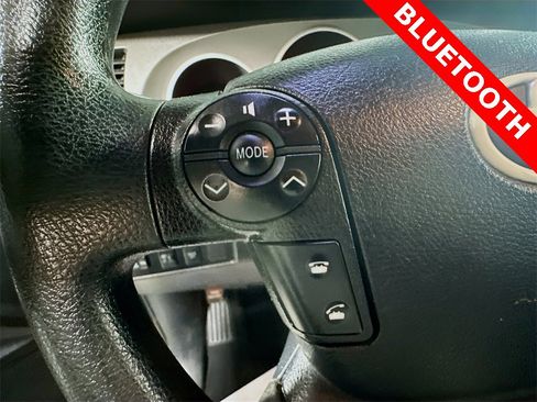 Used 2010 Toyota Tundra 4x4 CrewMax image 28