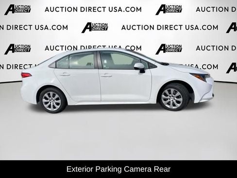 Used 2024 Toyota Corolla LE image 5