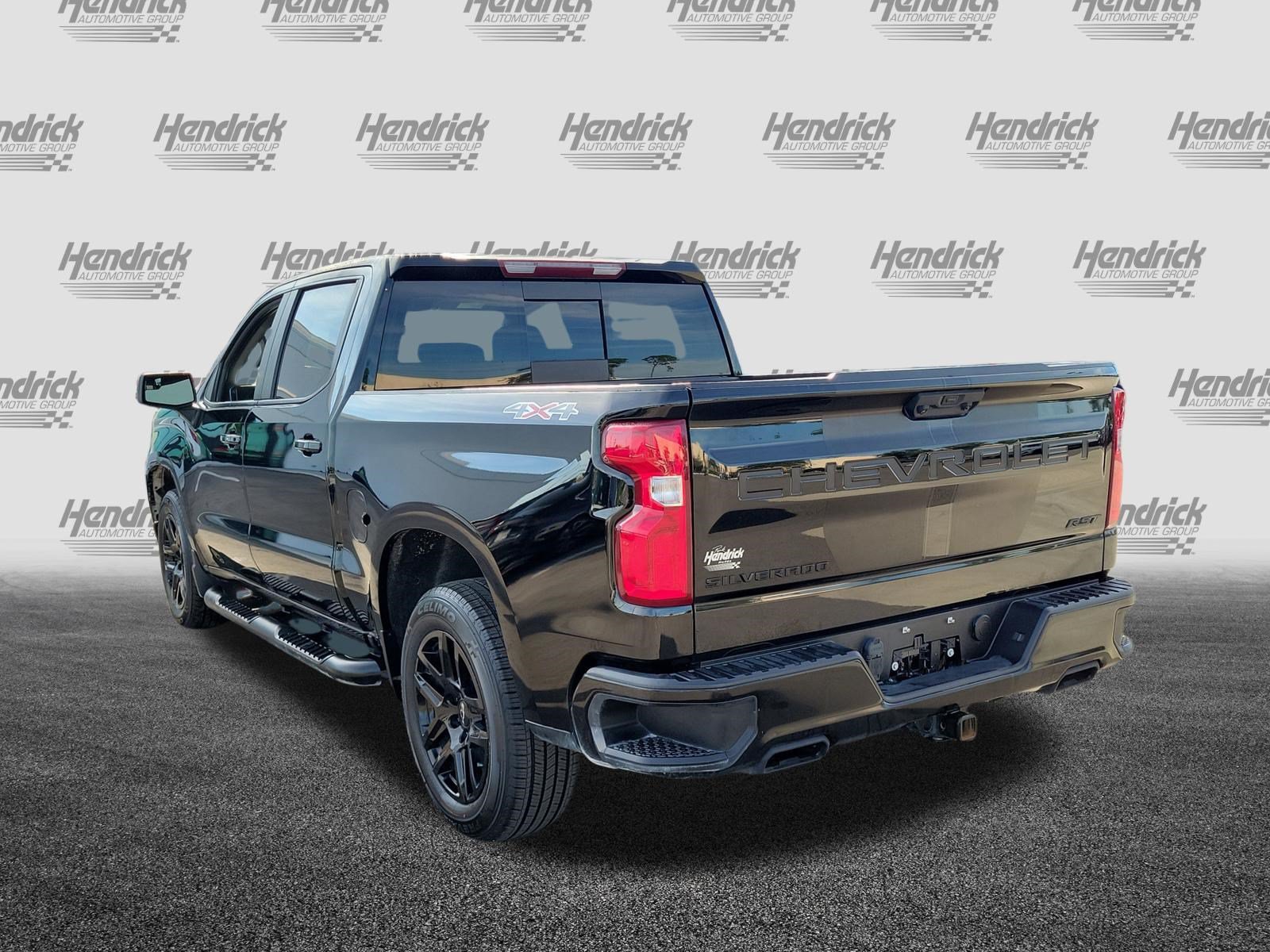 Used 2024 Chevrolet Silverado 1500 RST w/ Rally Edition AWD/4WD image 5