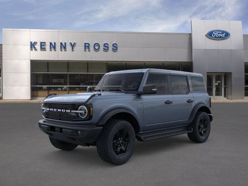 New 2025 Ford Bronco Outer Banks image 2