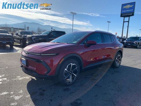 New 2026 Chevrolet Equinox EV LT AWD/4WD image 3