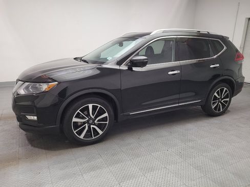 Used 2019 Nissan Rogue SL FWD image 2