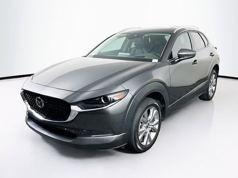 Used 2022 MAZDA CX-30 AWD 2.5 S w/ Premium Package image 3