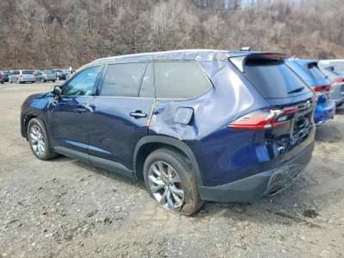 Used 2025 Toyota Grand Highlander AWD image 3