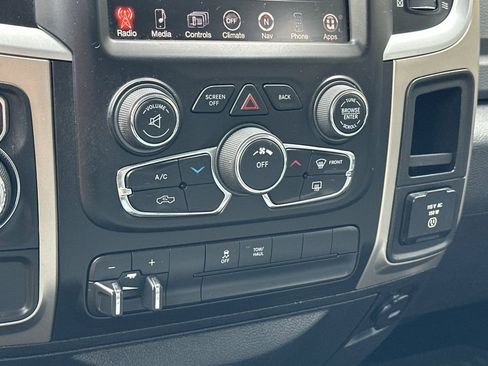 Used 2014 RAM 1500 Big Horn RWD image 20