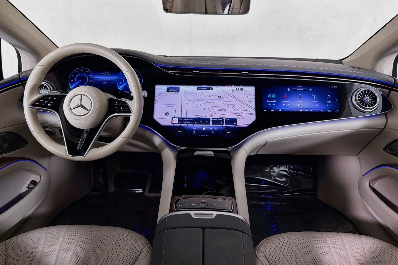 Certified 2023 Mercedes-Benz EQS 580 4MATIC Sedan image 6