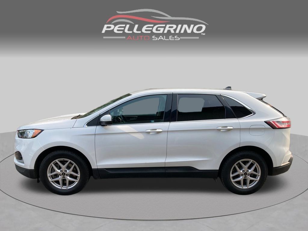 Used 2023 Ford Edge SEL AWD/4WD image 3
