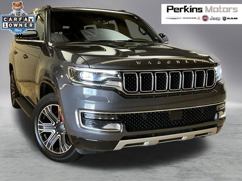 Used 2024 Jeep Wagoneer Series II w/ Flexible Seating Group image 1