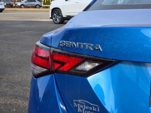 Used 2024 Nissan Sentra SV image 11