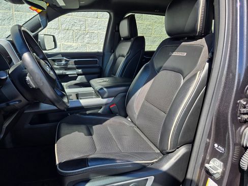 Used 2022 RAM 1500 Laramie w/ Sport Appearance Package AWD/4WD image 16