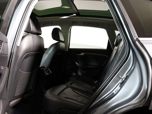 Used 2017 Audi Q5 2.0T Premium Plus w/ Technology Package AWD/4WD image 14