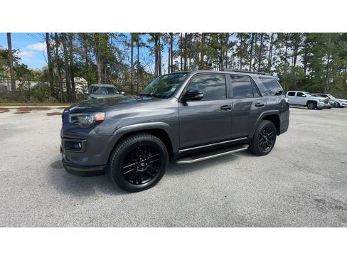 Used 2020 Toyota 4Runner Nightshade image 5