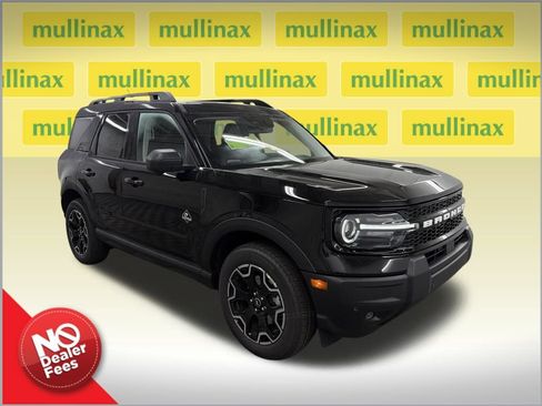 New 2025 Ford Bronco Sport Outer Banks w/ Outer Banks Tech Package+ AWD/4WD image 1