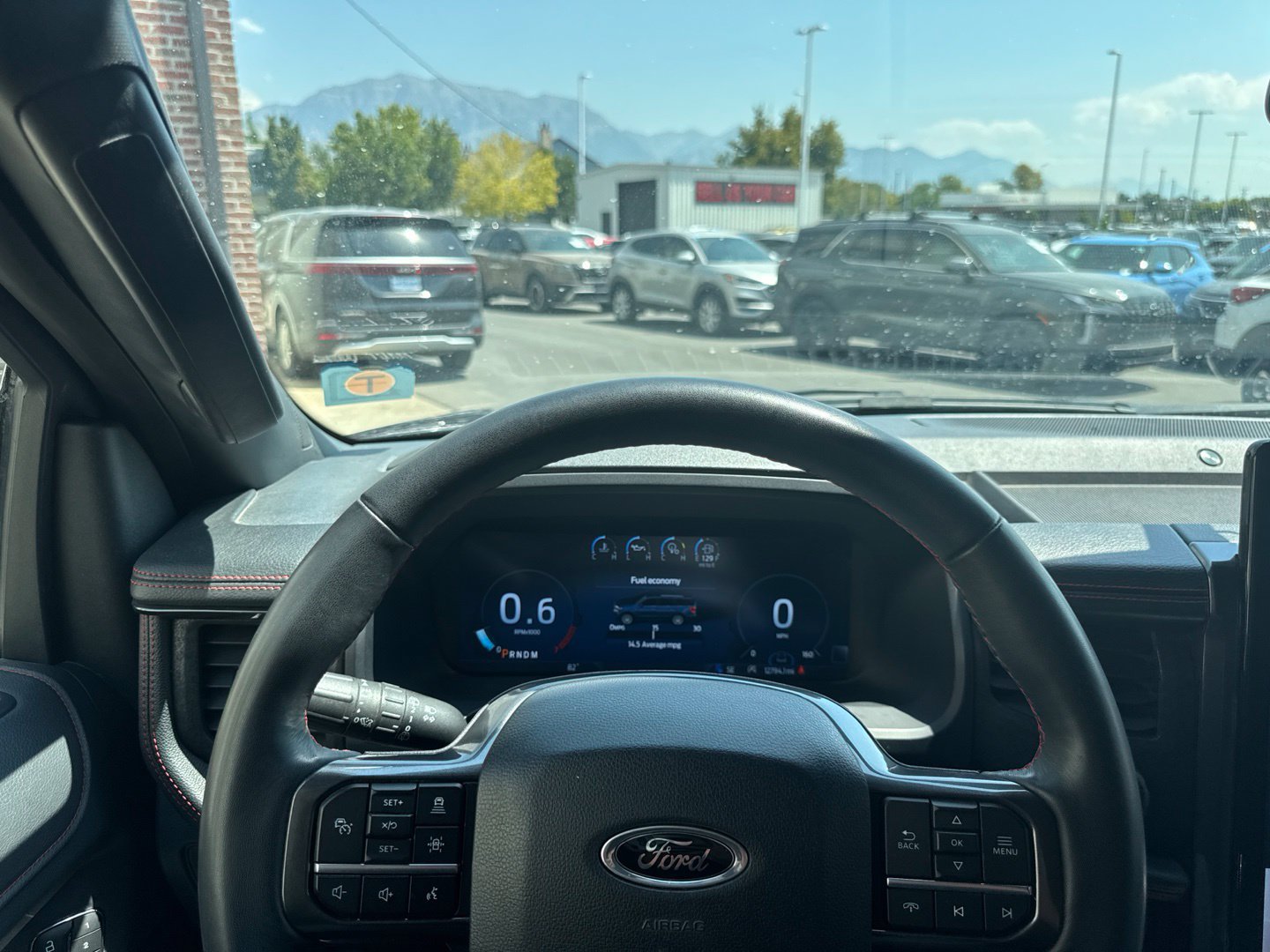 Used 2024 Ford Expedition Limited AWD/4WD image 23