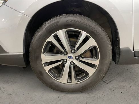 Used 2019 Subaru Outback 2.5i Limited image 14