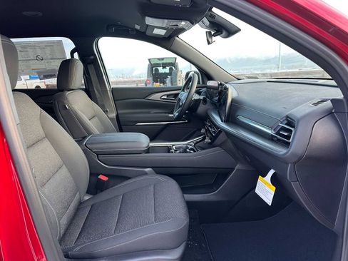 New 2026 Chevrolet Traverse LT image 10