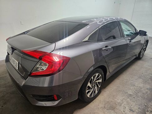 Used 2016 Honda Civic EX image 4
