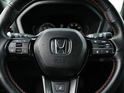 Used 2023 Honda Pilot TrailSport image 33
