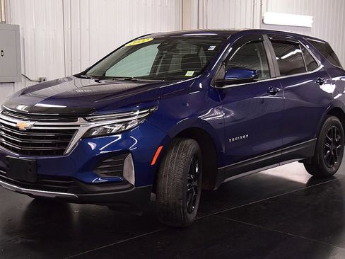 Used 2022 Chevrolet Equinox LT AWD/4WD image 3