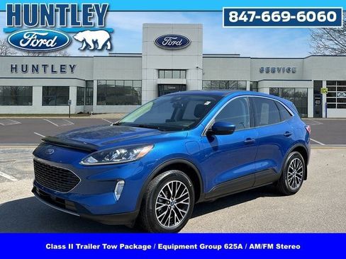 Used 2022 Ford Escape SEL w/ Class II Trailer Tow Package image 1