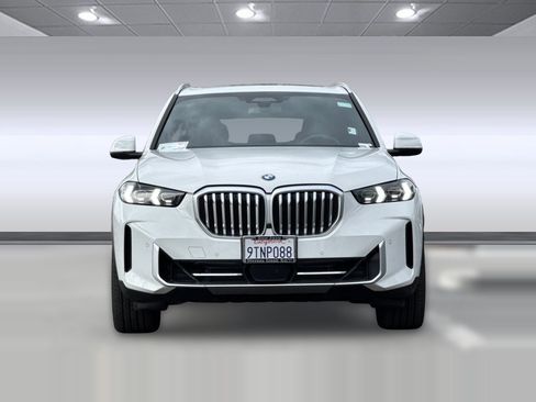 Used 2025 BMW X5 xDrive40i image 5