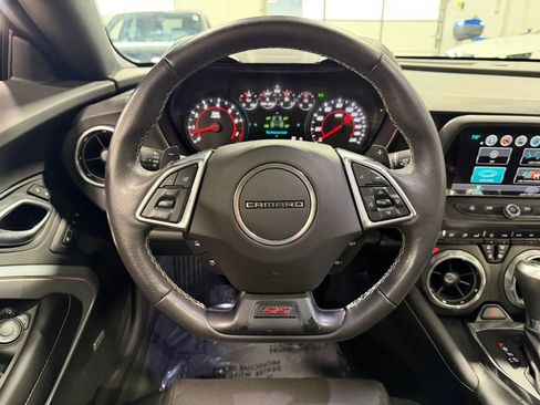Used 2018 Chevrolet Camaro SS RWD image 14