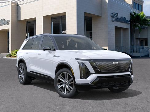 New 2027 Cadillac Vistiq Sport w/ LPO, Floor Liner Package AWD/4WD image 7