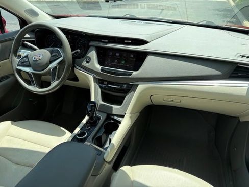 Certified 2023 Cadillac XT5 Premium Luxury w/ Technology Package AWD/4WD image 22