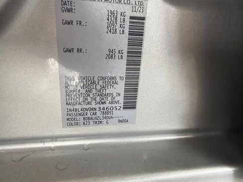 Used 2024 Nissan Altima 2.5 SV FWD image 26