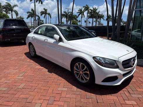 Used 2017 Mercedes-Benz C 300 Sedan image 1