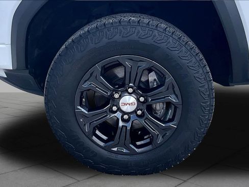 Certified 2023 GMC Canyon Elevation w/ Elevation Premium Package RWD image 11