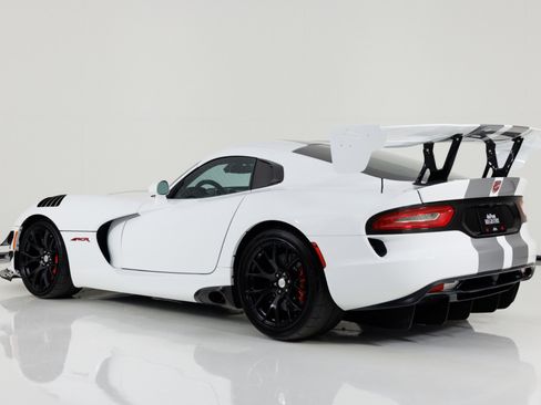 Used 2016 Dodge Viper ACR w/ Extreme Aero Package RWD image 5